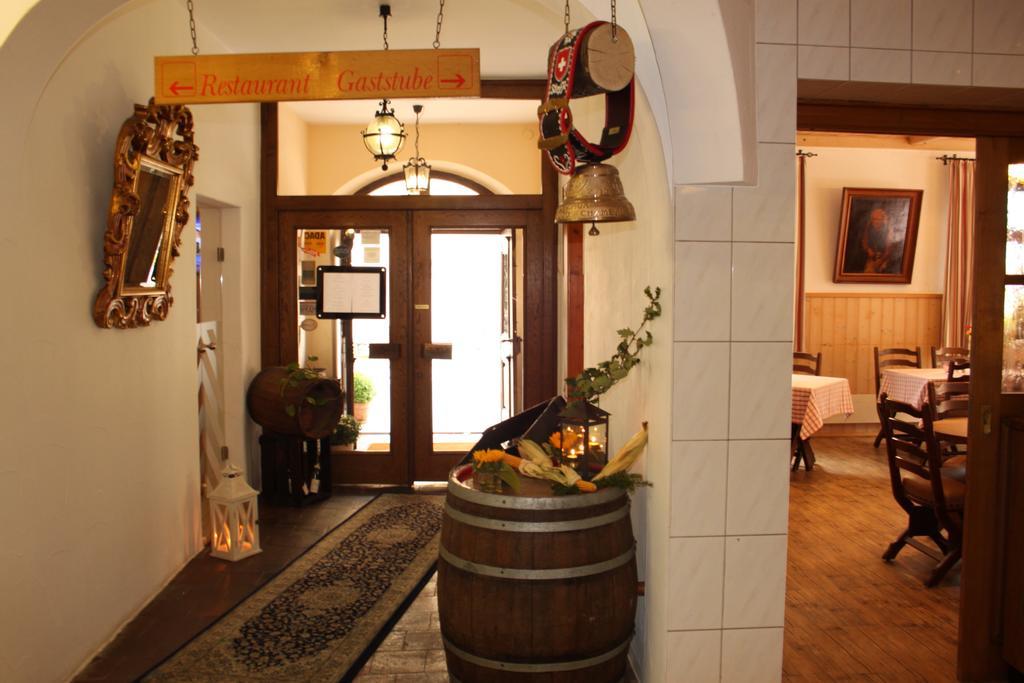 Hotel-Gasthof Die Post Brennerei Frankenhoehe Schillingsfürst Kültér fotó